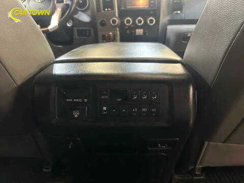 2017 Toyota Sequoia Platinum