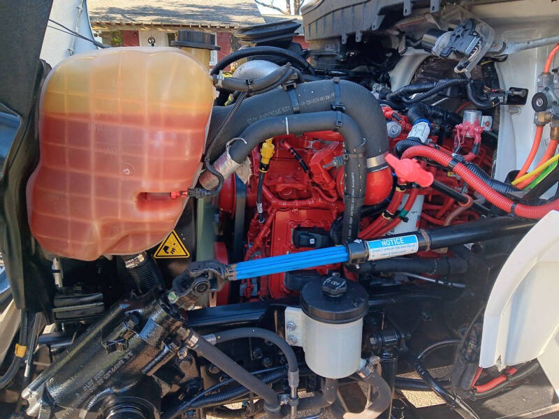 2022 International MV607