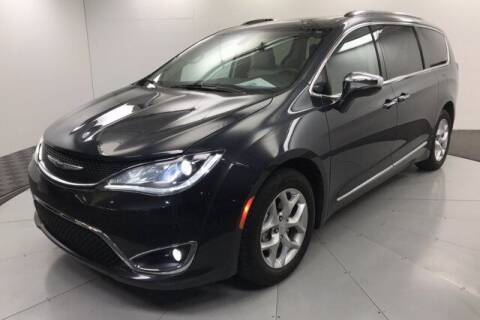 2020 Chrysler Pacifica for sale at Stephen Wade Pre-Owned Supercenter in Saint George UT