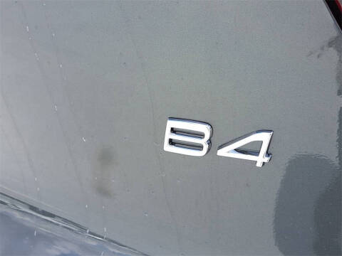 2026 Volvo XC40 B4 Core