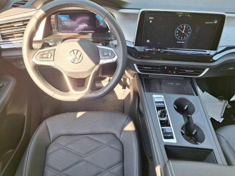 2026 Volkswagen Atlas Cross Sport SE