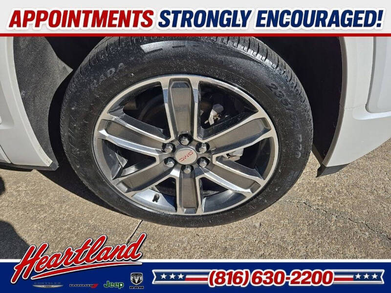 2019 GMC Acadia Denali