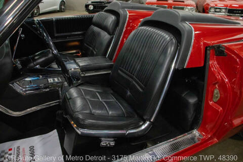 1966 Ford Thunderbird