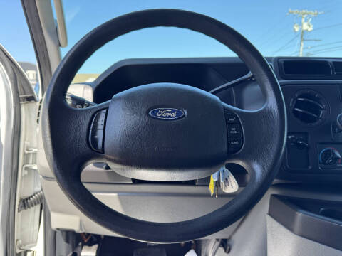 2012 Ford E-Series E-250