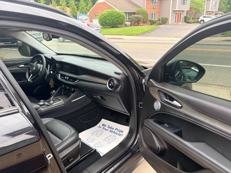 2019 Alfa Romeo Stelvio Ti
