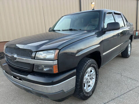 2005 Chevrolet Avalanche for sale at Prime Auto Sales in Uniontown OH