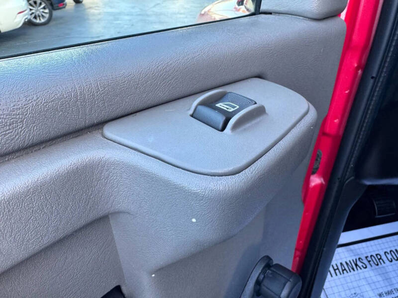 2015 GMC Savana 3500