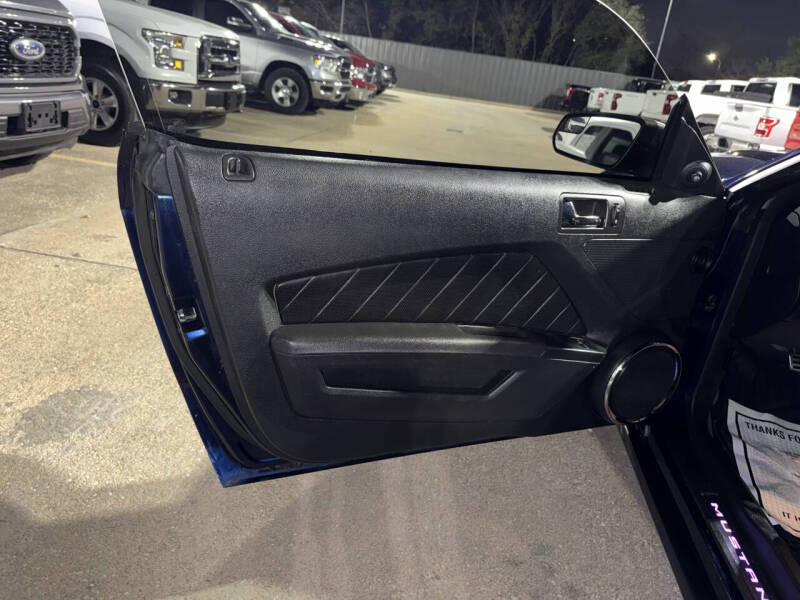 2011 Ford Mustang V6 Premium