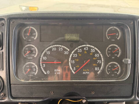 2007 Freightliner FS65 Chassis