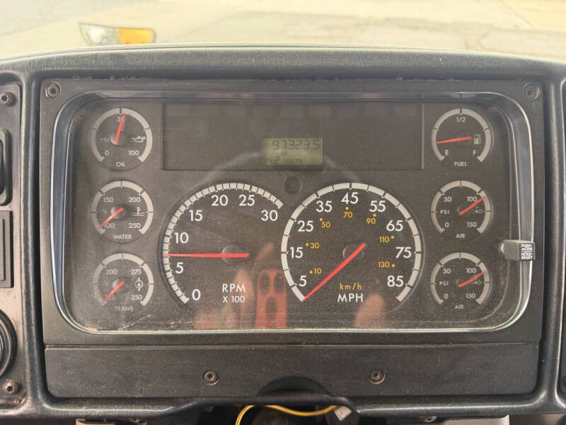 2007 Freightliner FS65 Chassis