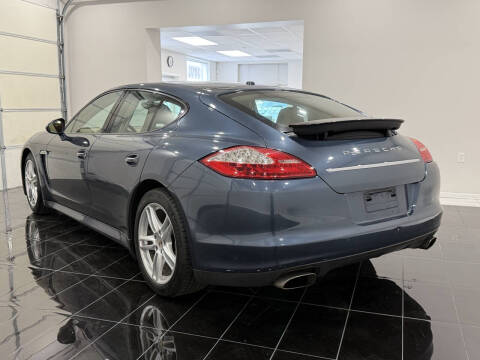2012 Porsche Panamera 4
