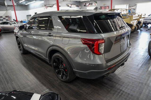 2022 Ford Explorer ST