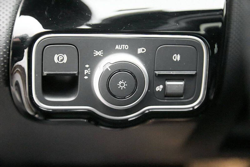 2025 Mercedes-Benz CLA CLA 250 4MATIC