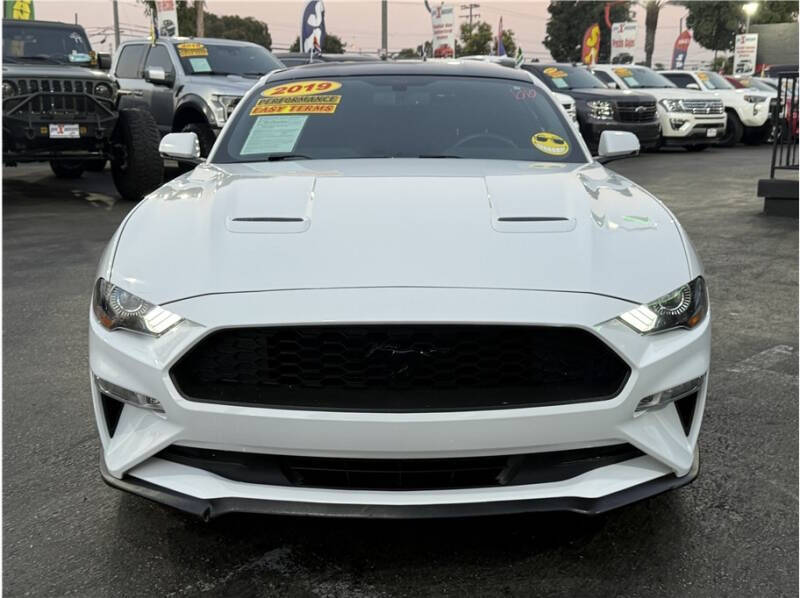 2019 Ford Mustang