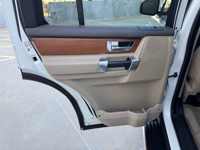 2016 Land Rover LR4 HSE