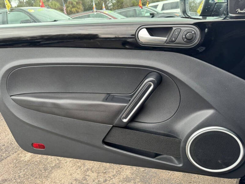 2013 Volkswagen Beetle
