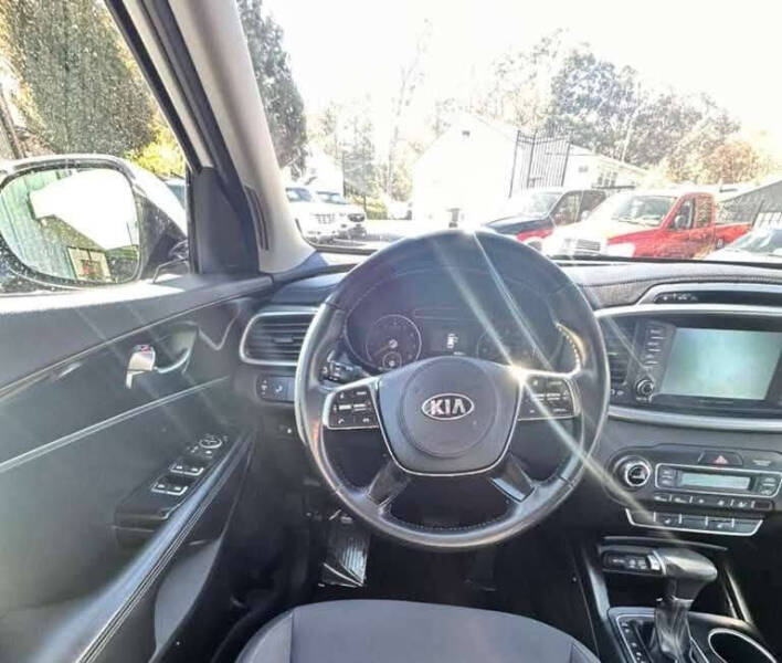 2019 Kia Sorento L