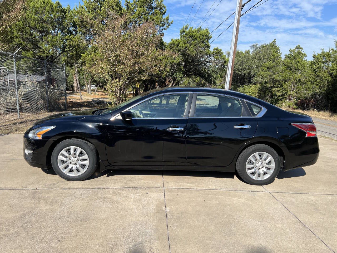 Used Car 2015 Nissan Altima  2.5 S 4dr Sedan For Sale Under $12,000 In Austin, Texas