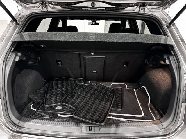 2017 Volkswagen Golf R 4Motion