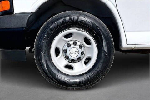 2017 Chevrolet Express LS 2500