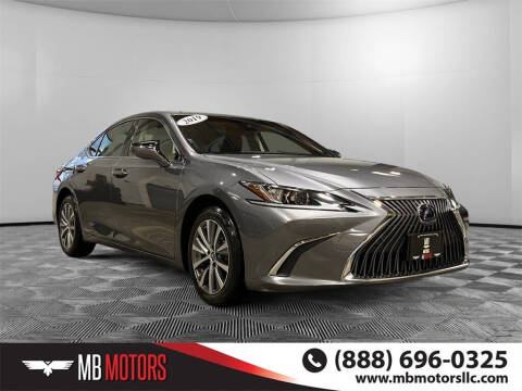 2019 Lexus ES 300h