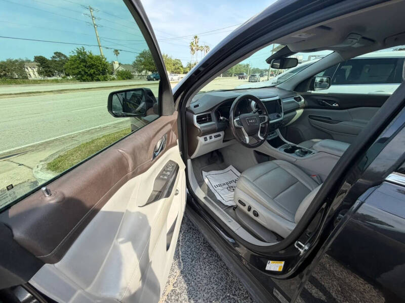 2020 GMC Acadia SLT
