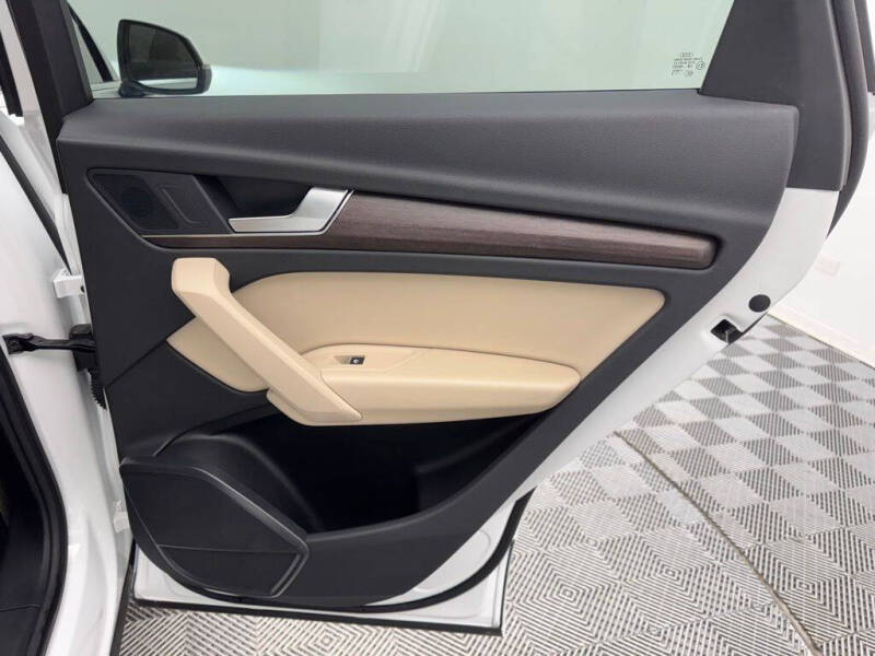 2022 Audi Q5 quattro S line Premium 45 TFSI