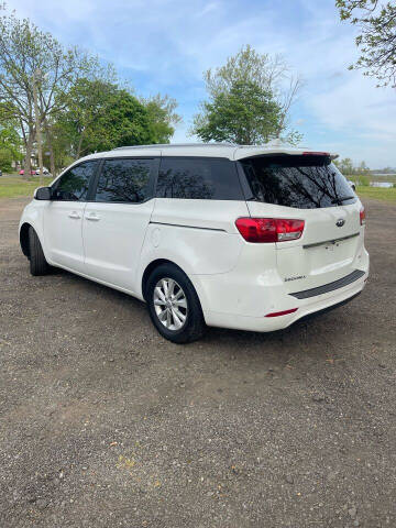 2016 Kia Sedona LX