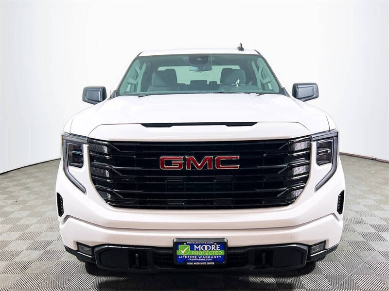 2026 GMC Sierra 1500 Elevation Standard
