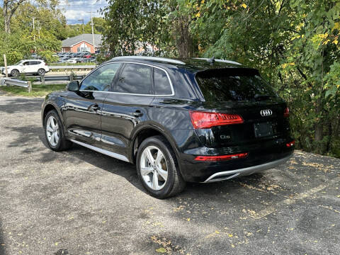 2020 Audi Q5 quattro Premium Plus 45 TFSI