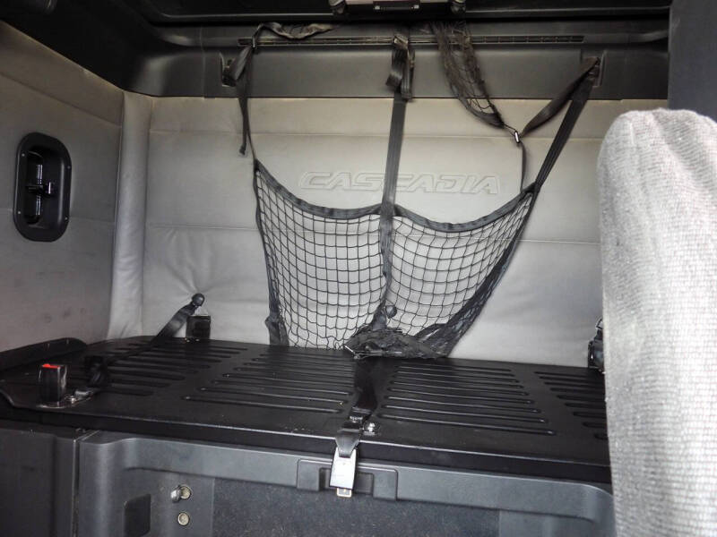 2018 Freightliner Cascadia