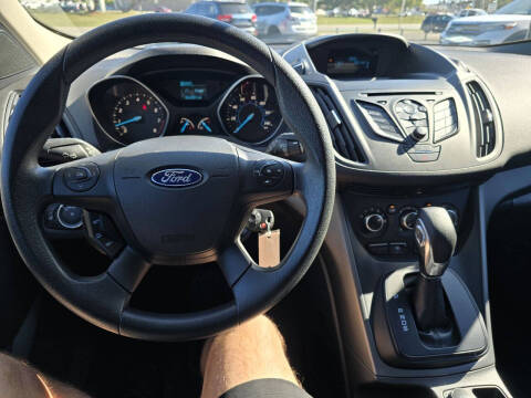 2014 Ford Escape S