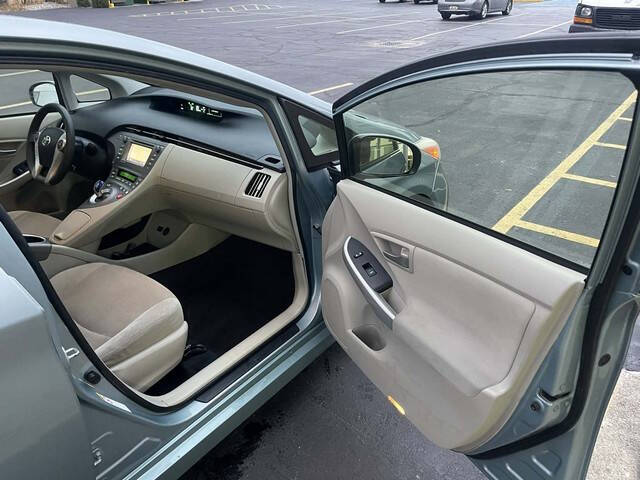 2014 Toyota Prius Five