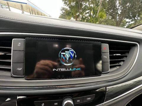 2018 Buick Enclave Essence