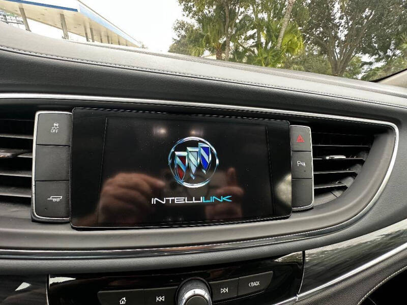 2018 Buick Enclave Essence