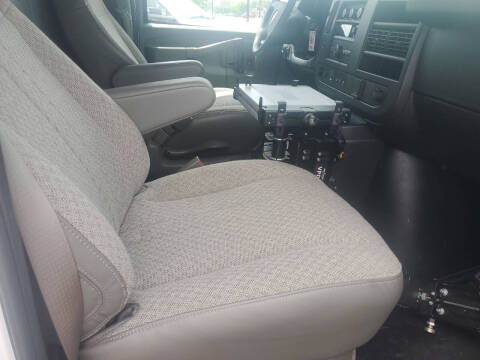 2021 Chevrolet Express 2500