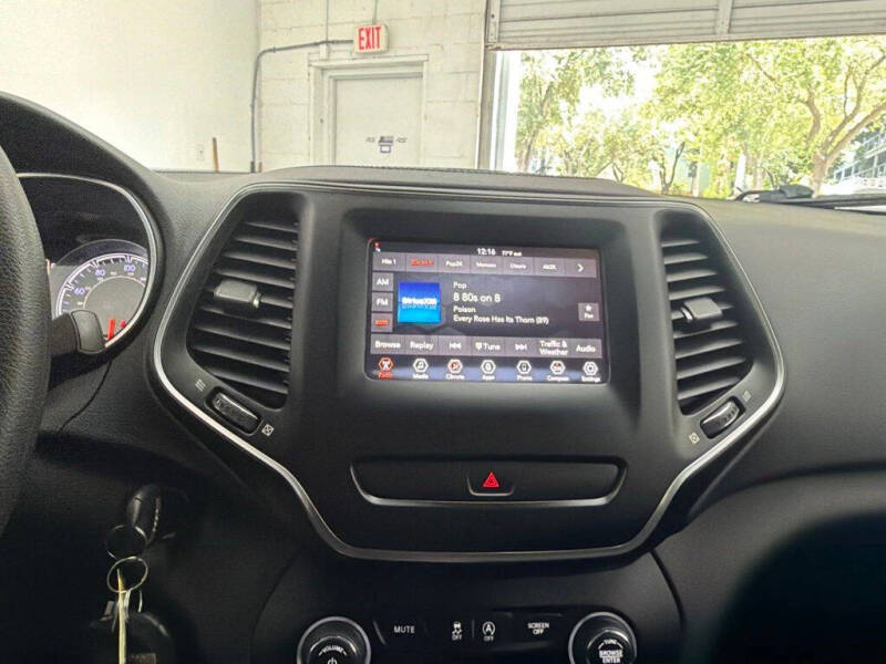 2020 Jeep Cherokee Latitude