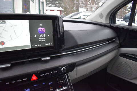 2022 Kia Carnival EX