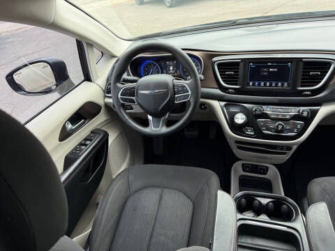 2018 Chrysler Pacifica Touring Plus