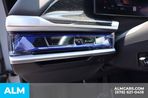 2025 BMW 7 Series 740i