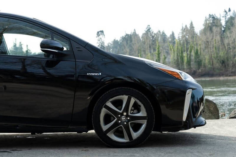 2022 Toyota Prius XLE