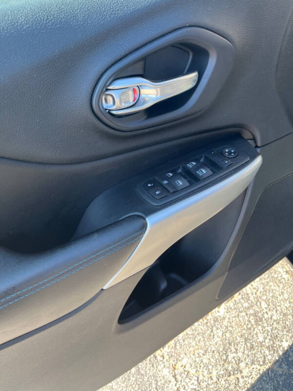 2020 Jeep Cherokee Upland