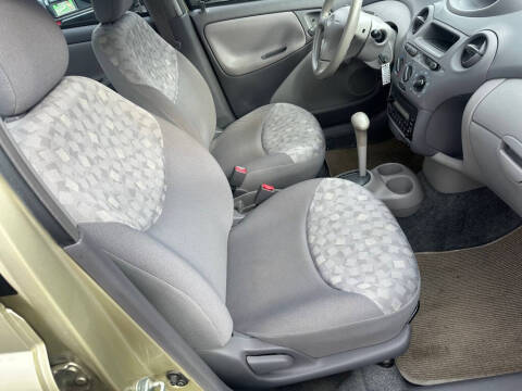 2002 Toyota ECHO