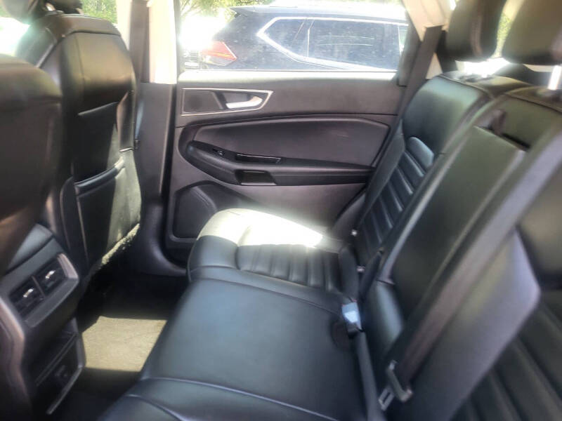 2019 Ford Edge SEL