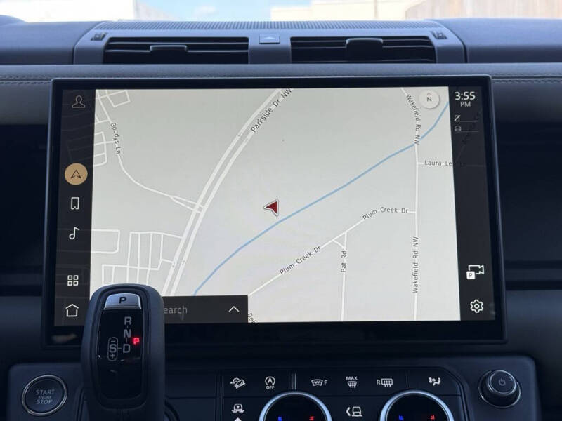 2026 Land Rover Defender 110 P300 S