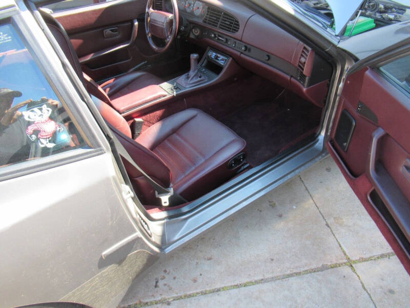 1989 Porsche 944 - Photo 9