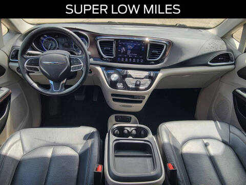 2019 Chrysler Pacifica Touring L