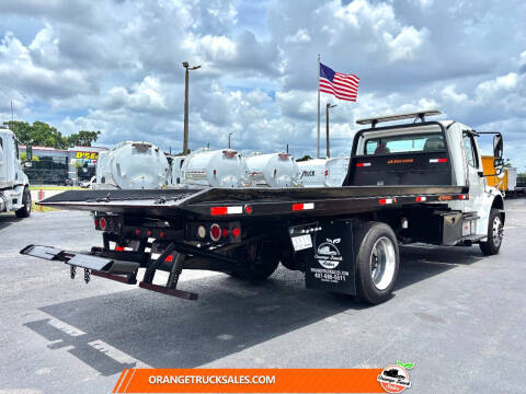 2018 Freightliner M2 106