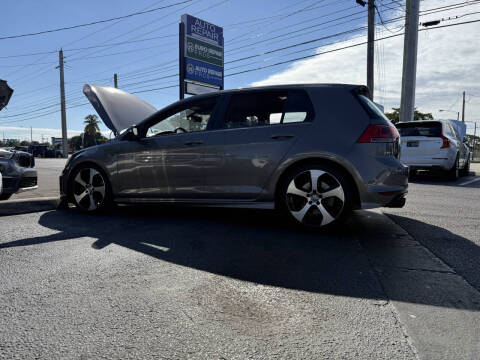 2016 Volkswagen Golf R 4Motion