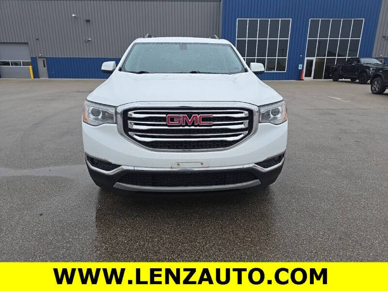 2017 GMC Acadia SLE-2